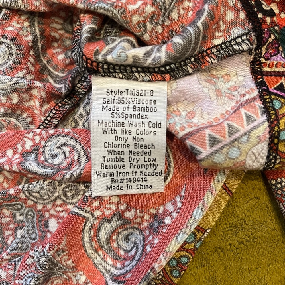 Johnny Was SZ XS Floral Paisley Moa Long Sleeve Swing Tee! - Picture 9 of 10
